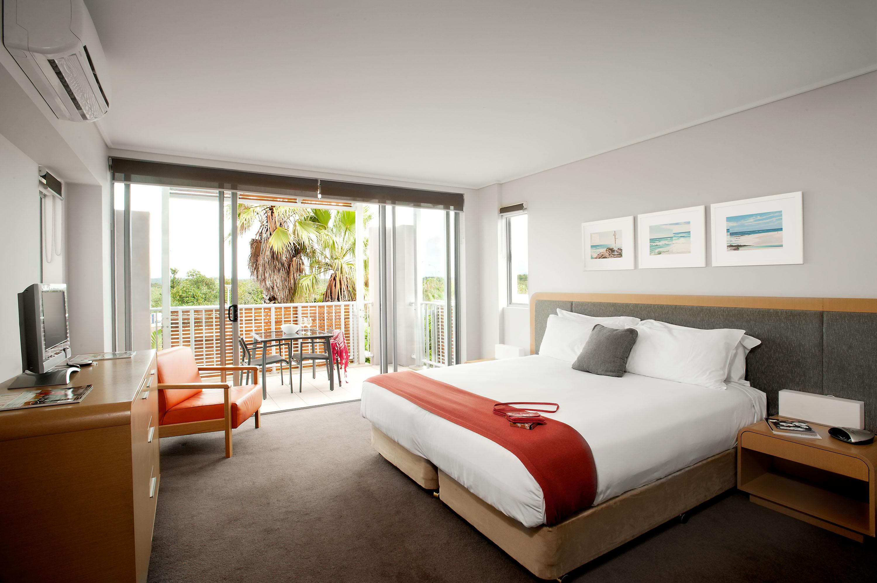 Peppers Salt Resort & Spa Kingscliff Exterior foto A room at the Mantra Crown Towers