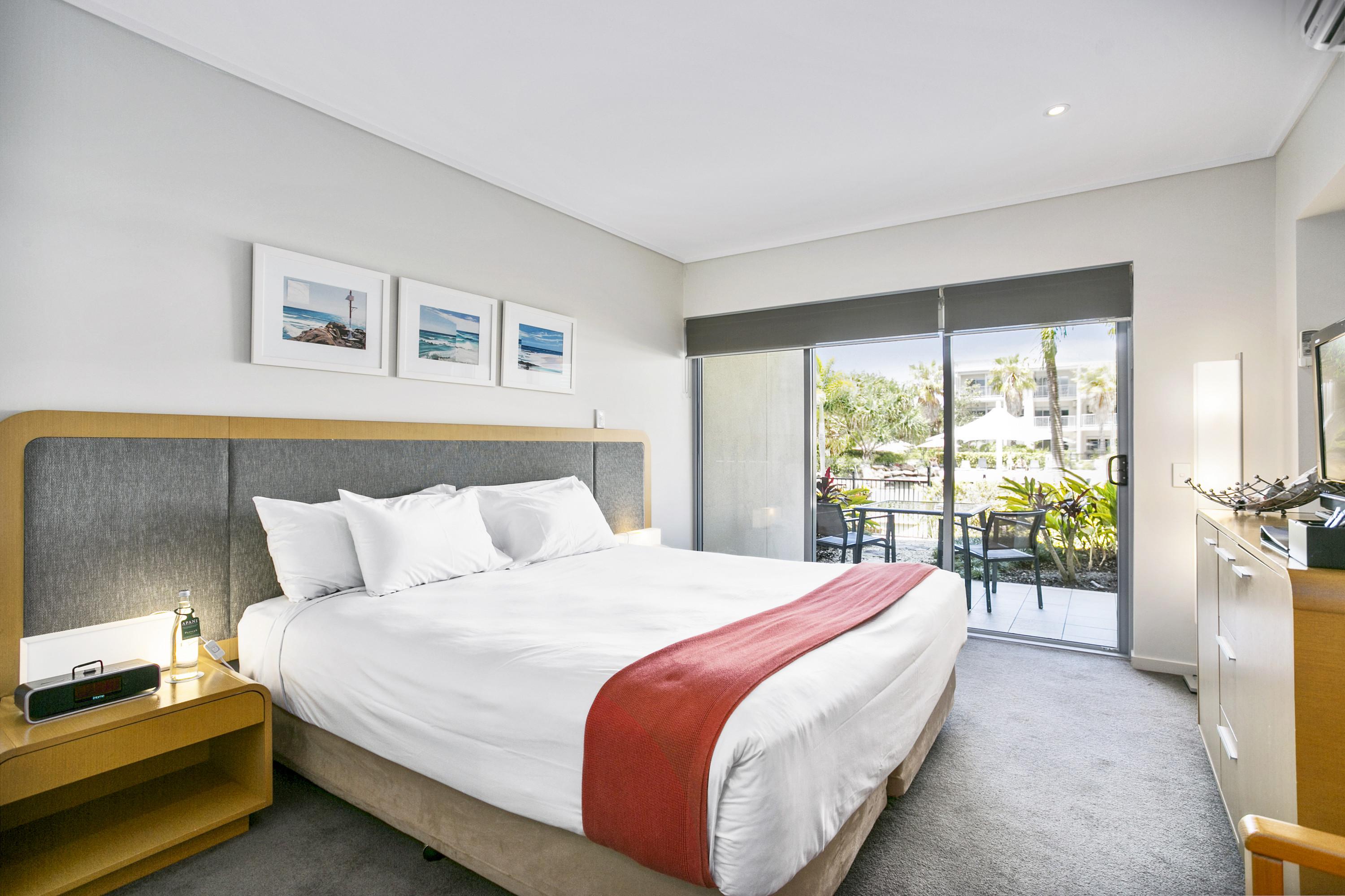 Peppers Salt Resort & Spa Kingscliff Exterior foto A room at the Mantra on Mooloolaba
